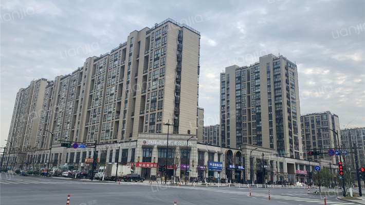 中旅城仕公馆外景图