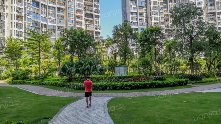 特房五缘尊府外景图