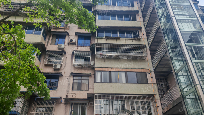 滨河北街61号外景图