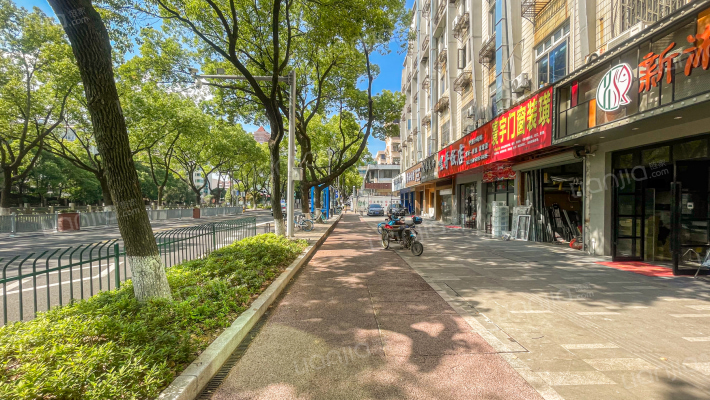 松厦经贸大楼外景图