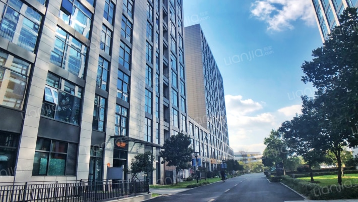 赛银国际广场外景图