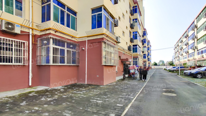 户县工商小区外景图