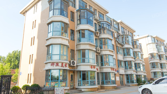 鼎新鼎云都外景图