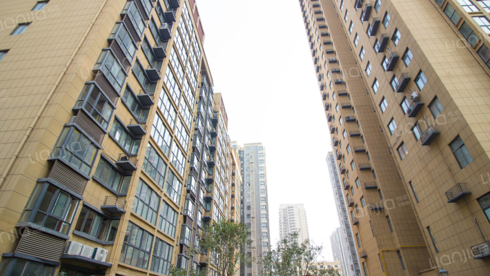 亿辰山海间外景图