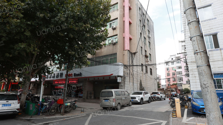 龙岗机械建筑施工有限公司综合楼外景图