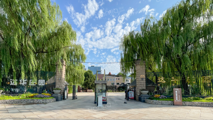 达华依云庄园外景图