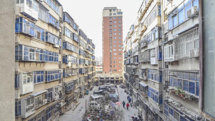 朱屯西路134号院外景图
