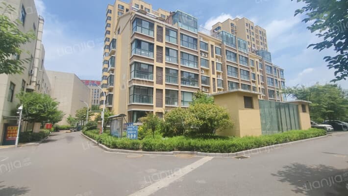 鸿润嘉园外景图