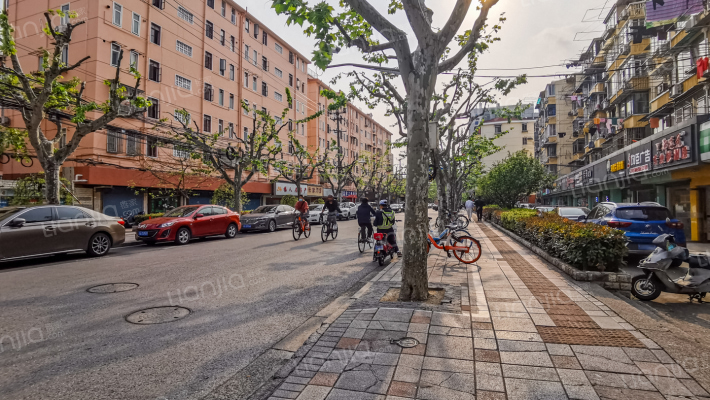 漕泾一村外景图