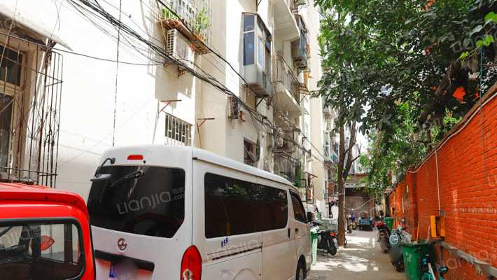 前进路41号外景图