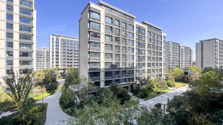 天地源龙湖春江天境外景图