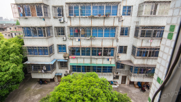 农林局宿舍楼外景图