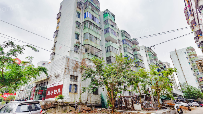 海华新村外景图