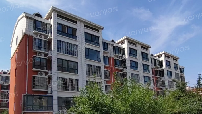 华林苑小区外景图