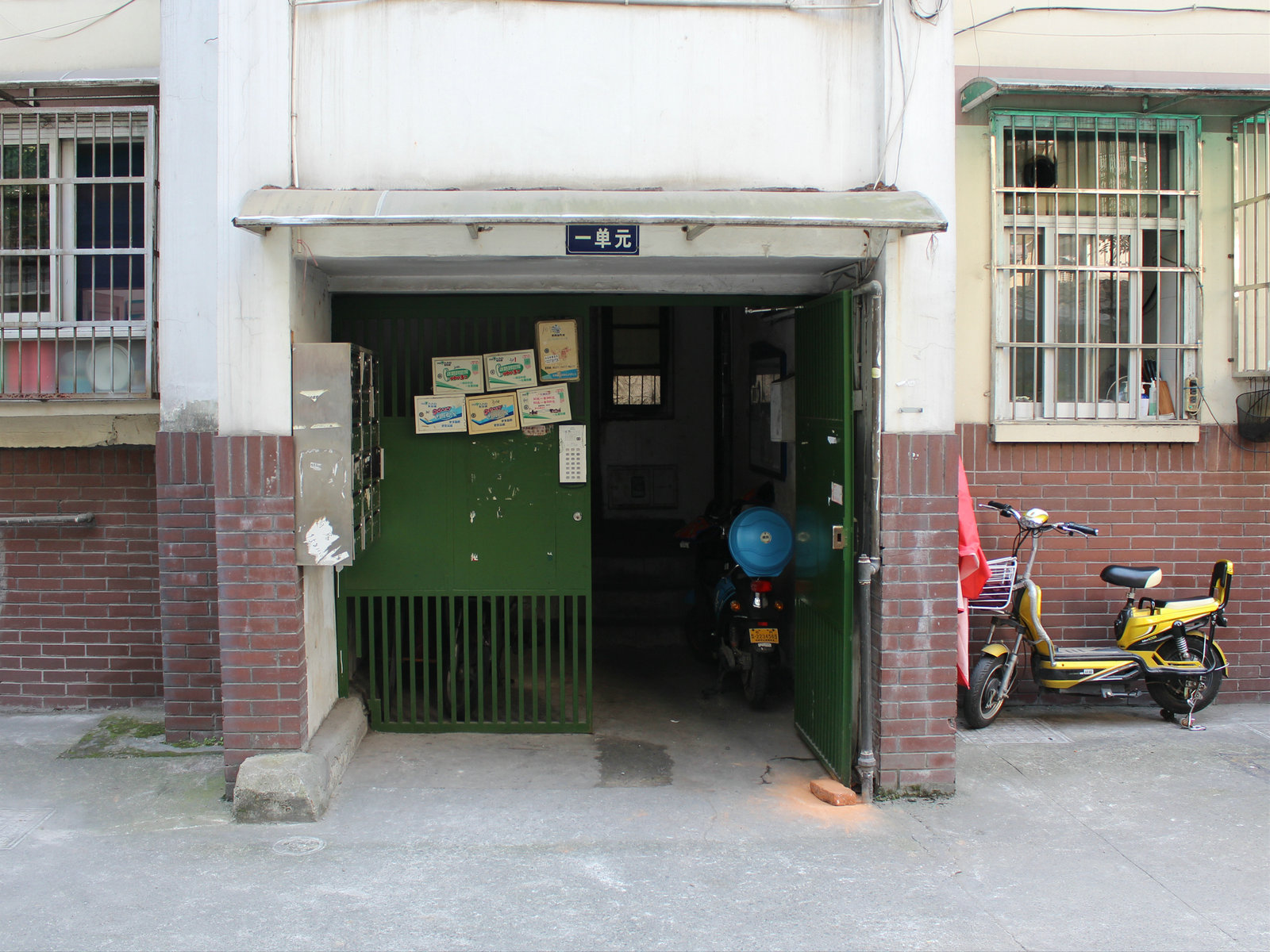 日辉新村小区实景 10