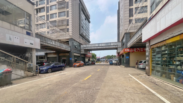 汇坚国际QQ公寓外景图