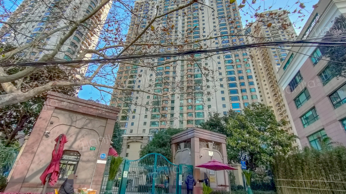 东方巴黎外景图