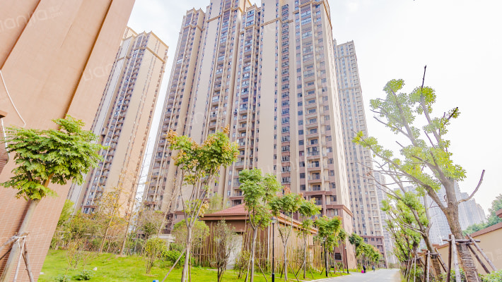 康卓新城外景图