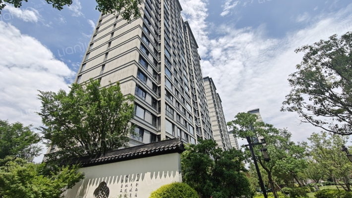 建发·云锦湾外景图