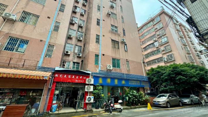 河滨花园外景图