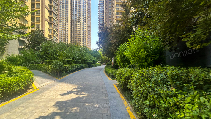 宏府麒麟山外景图