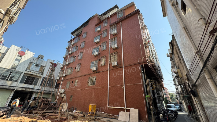 华丽公寓外景图