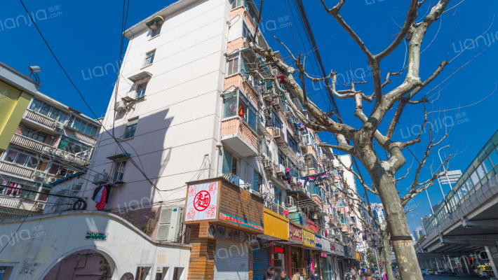 和平新村外景图