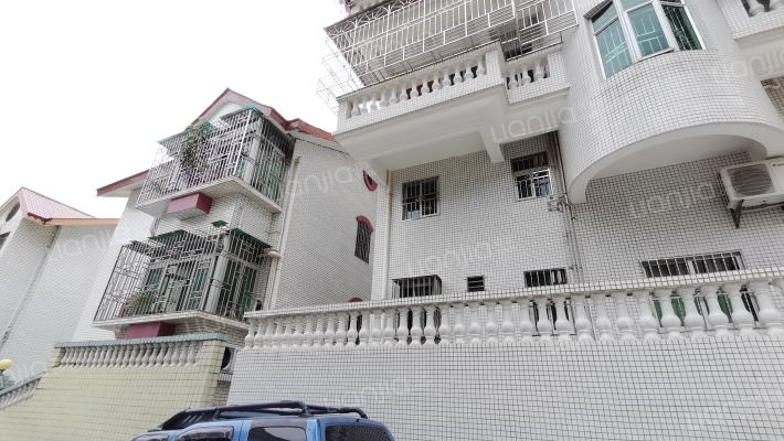 金麦山庄安居花园外景图