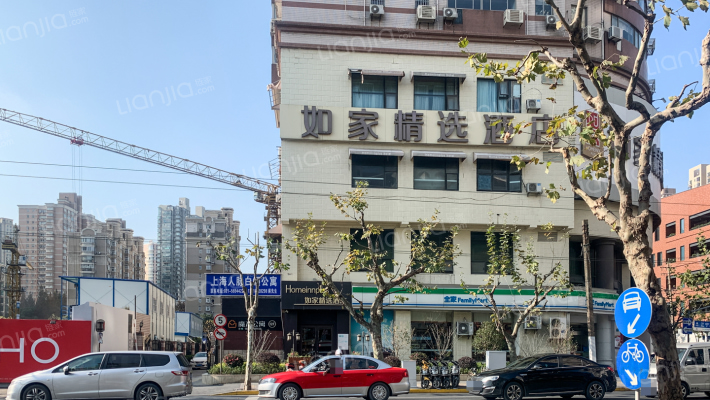 内外联公寓外景图