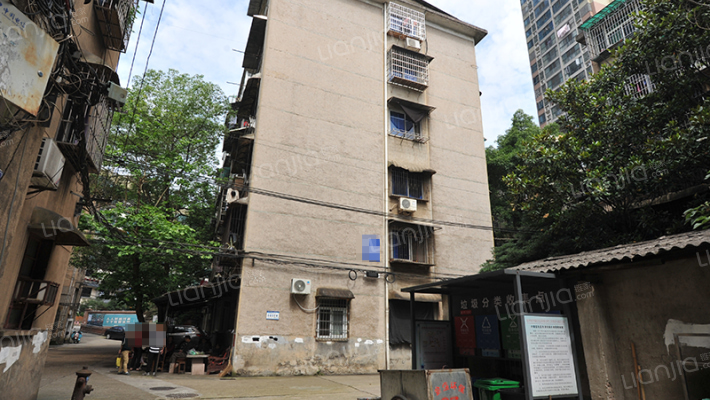 羽毛厂宿舍外景图