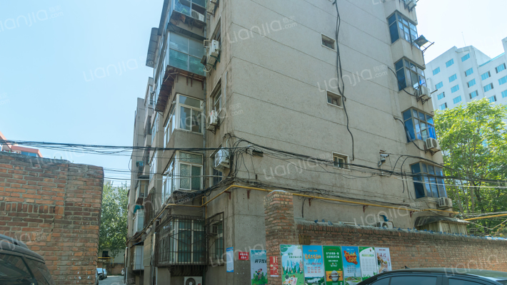 黑河自来水家属院外景图