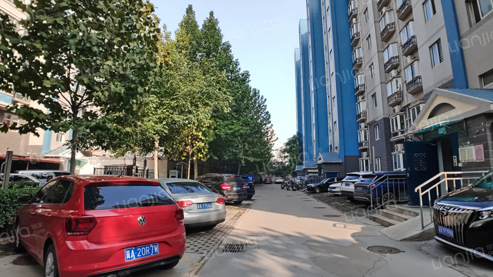 金桥丽日新居外景图