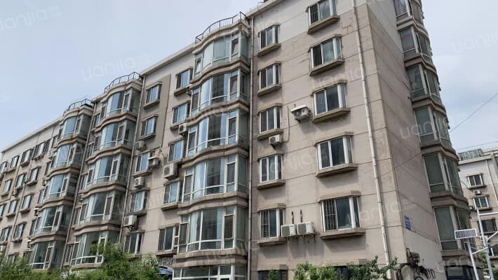 鲲鹏小区三期外景图