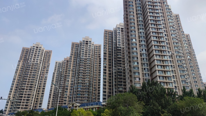 融科金月湾外景图