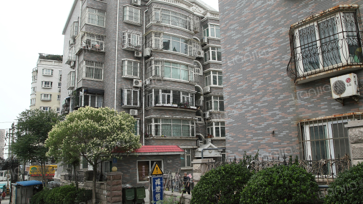 羊头峪山庄外景图