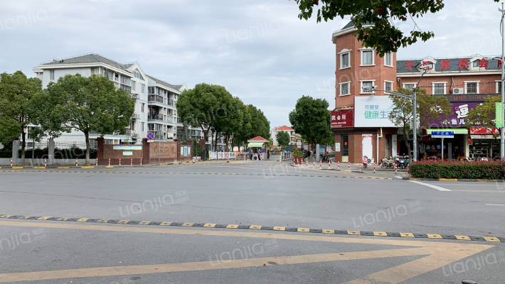 千汇路567号外景图