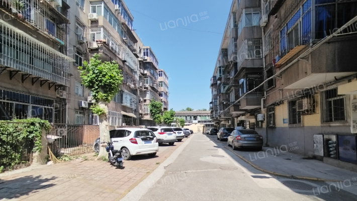 市政家属院(碑林)外景图