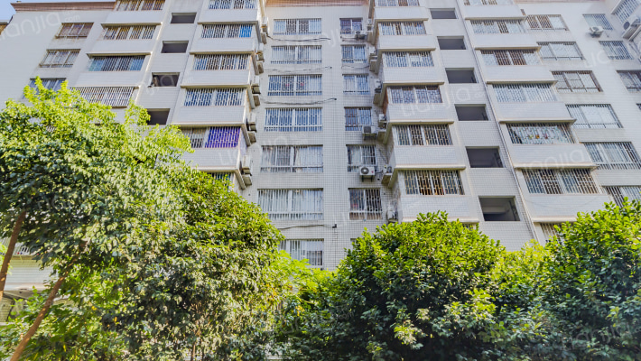 元一温泉花园外景图