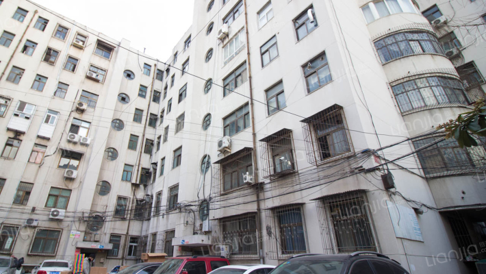 京广路11号院外景图