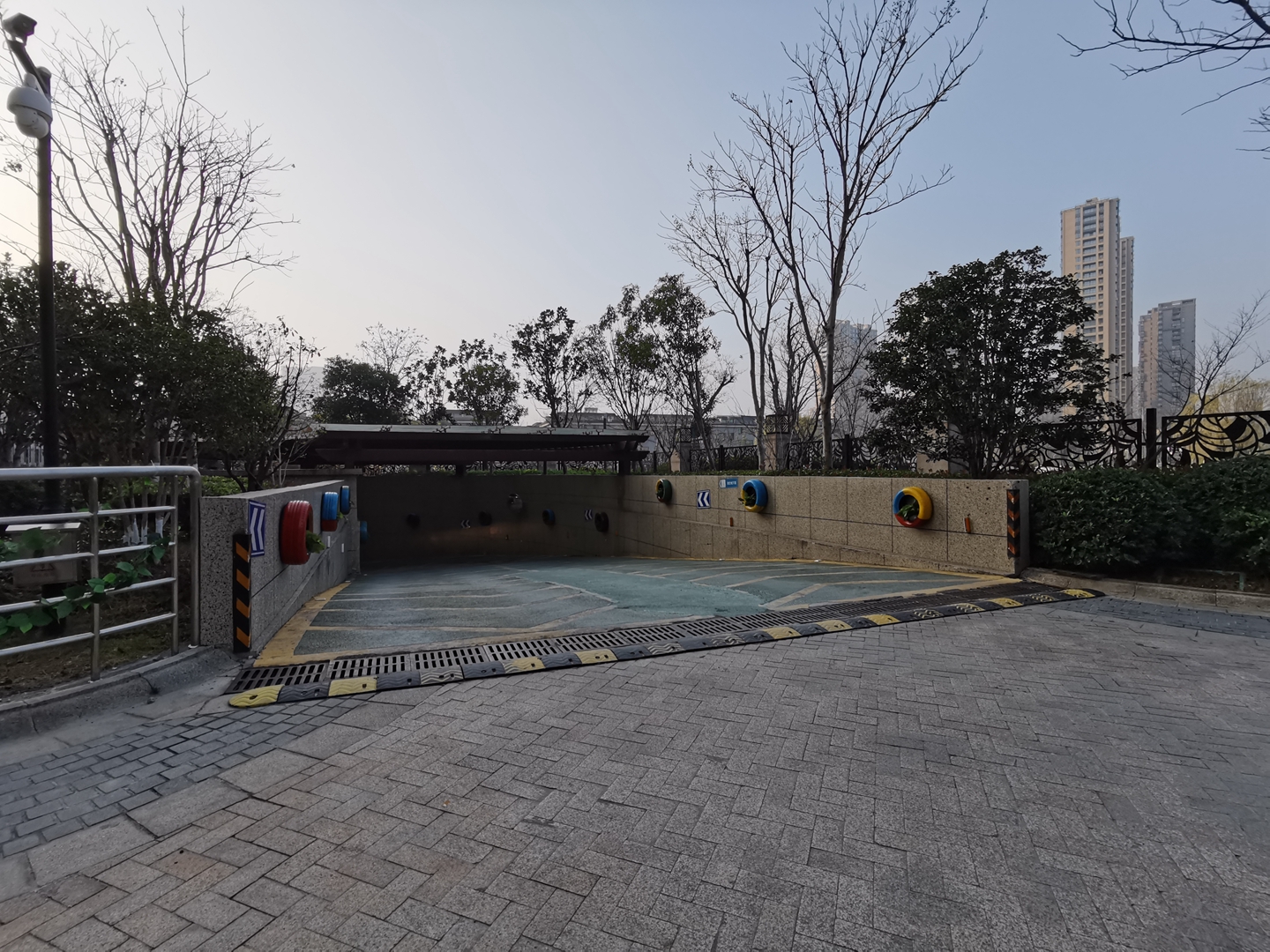 Lixiang Yintaicheng compound photo 17