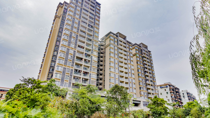 丽江花园如英居外景图