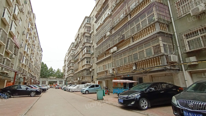 金苑小区外景图