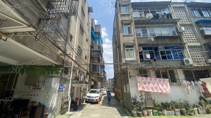 外南街485号院外景图