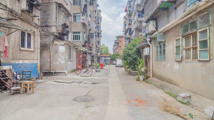 何坊南社区外景图