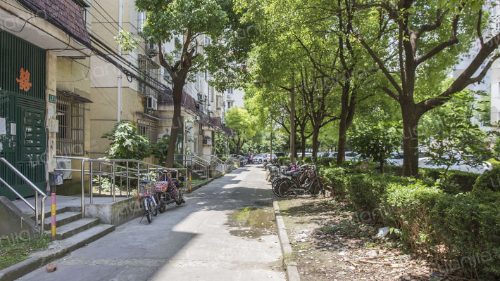 真源小区外景图