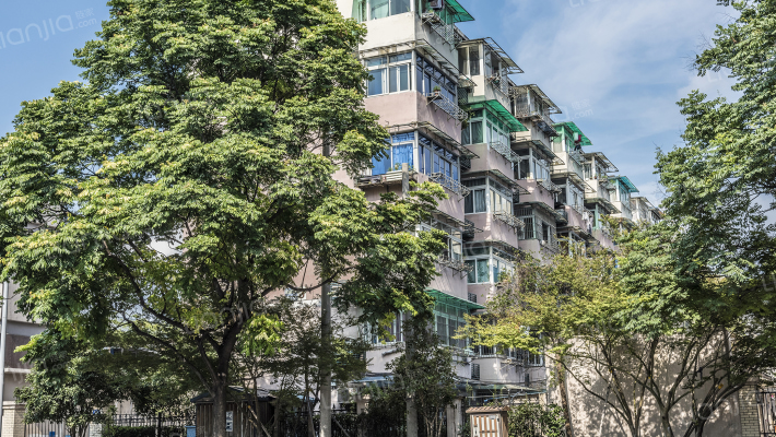 凯旋路168号外景图