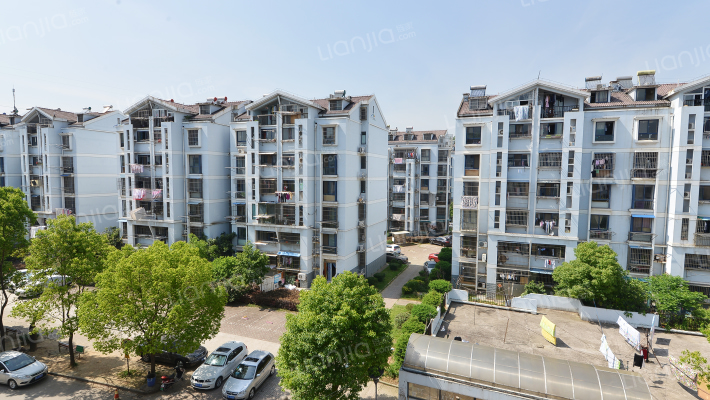 春江新城牛首坊外景图