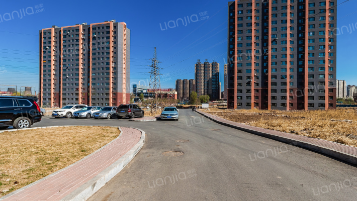 春铁金郡湾外景图