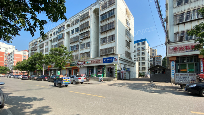 金山小区外景图