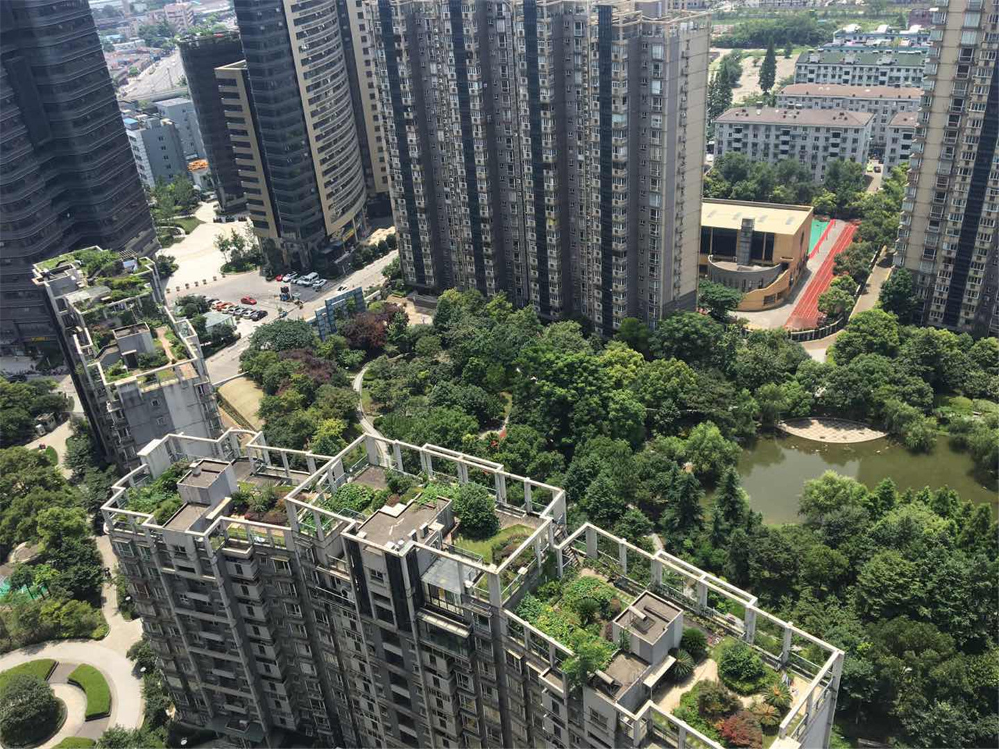 现代名苑小区实景 33